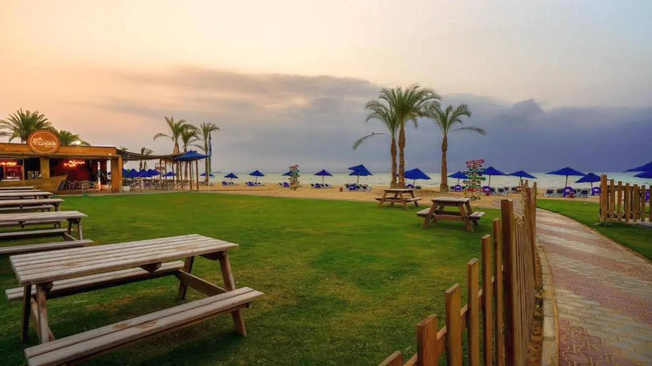 الفندق سيفيل بيتش من إيليت - العين السخنة